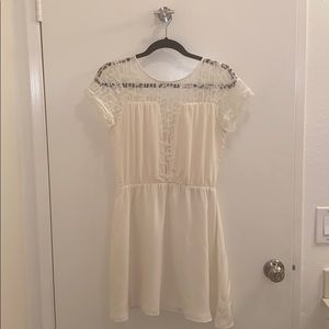 MYNE White Short Sleeve Dress